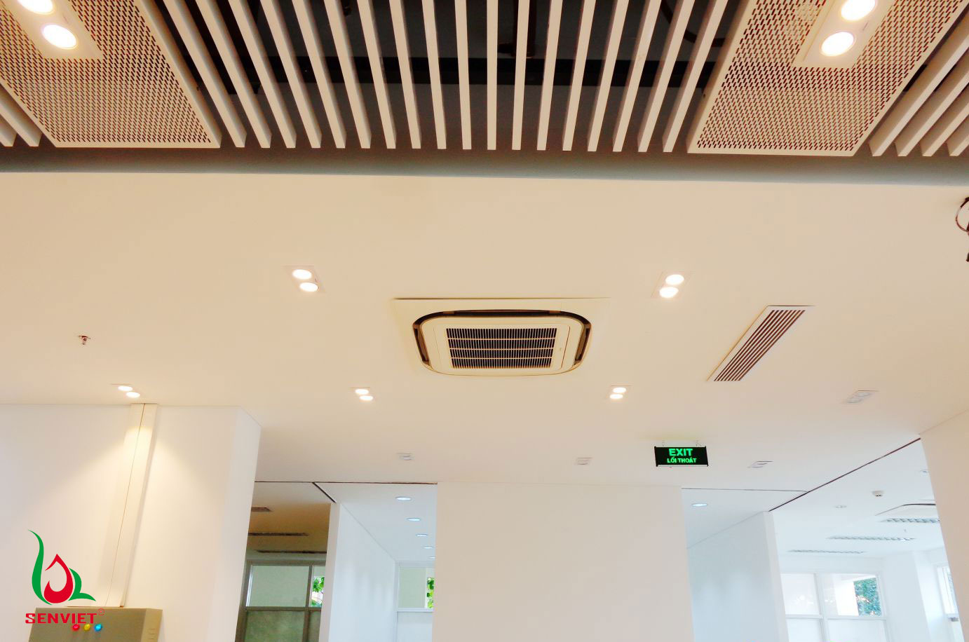 Dàn lạnh âm trần cassette điều hòa trung tâm